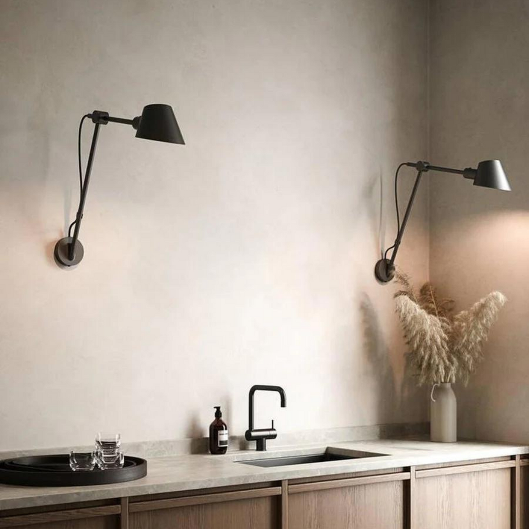 Stay Long vegglampe - Svart