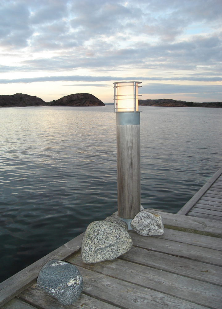 Stockholm-pullert-1464-opalglass-Galvanisert-stal-Utebelysning-pullert-Norlys-3185434-5.png