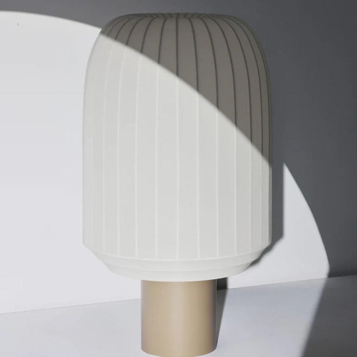 Tradition-gulvlampe-Bordlamper-Northern-Non_744-7.jpg