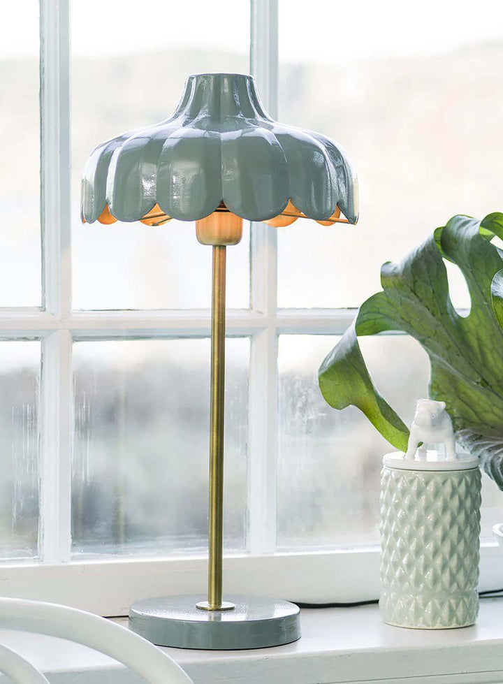 Wells_bordlampe_3.jpg