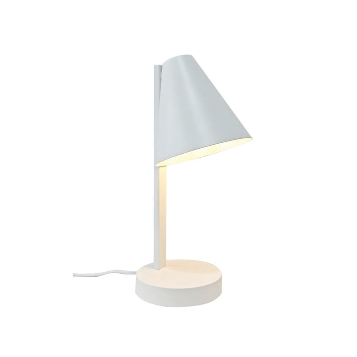 Wilmer-bordlampe-med-USB-Bordlamper-Nordlux-2512305003-3.jpg