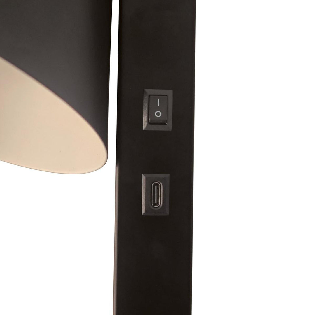 Wilmer-vegglampe-med-USB-Vegglamper-Nordlux-2512281003-7.jpg