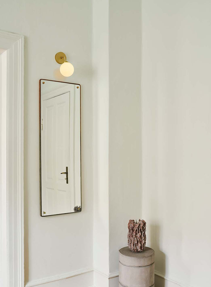 a211fdd5ee3dbb79a5fa8dbe5dc5f483f816589a_Apiales_wall_nordicgold_opal_10_1.jpg