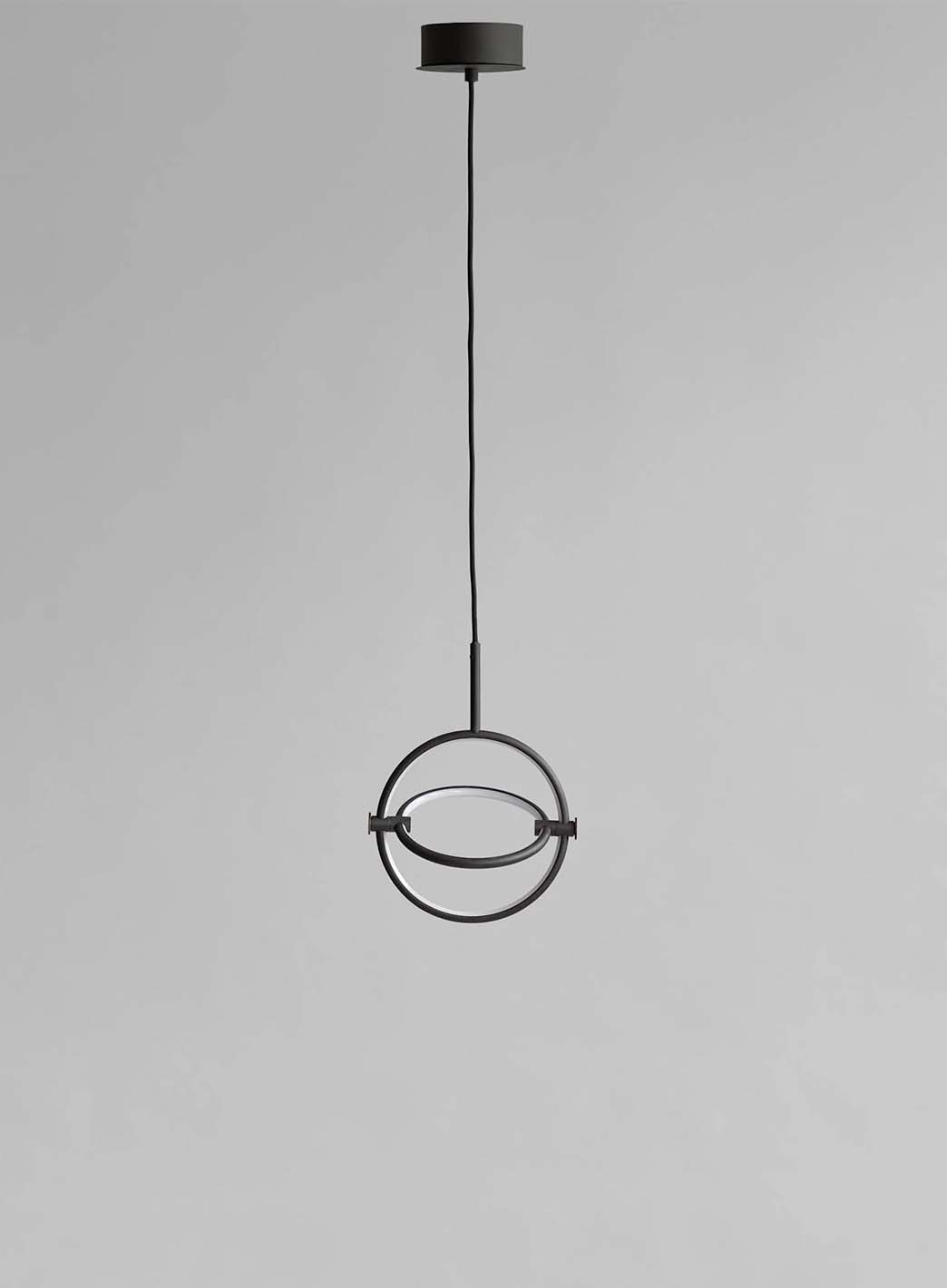 a3c08360b8dc936477c7d1bfd25c68298fb3325e_Maru_taklampe_101CPH_small_black_4.jpg