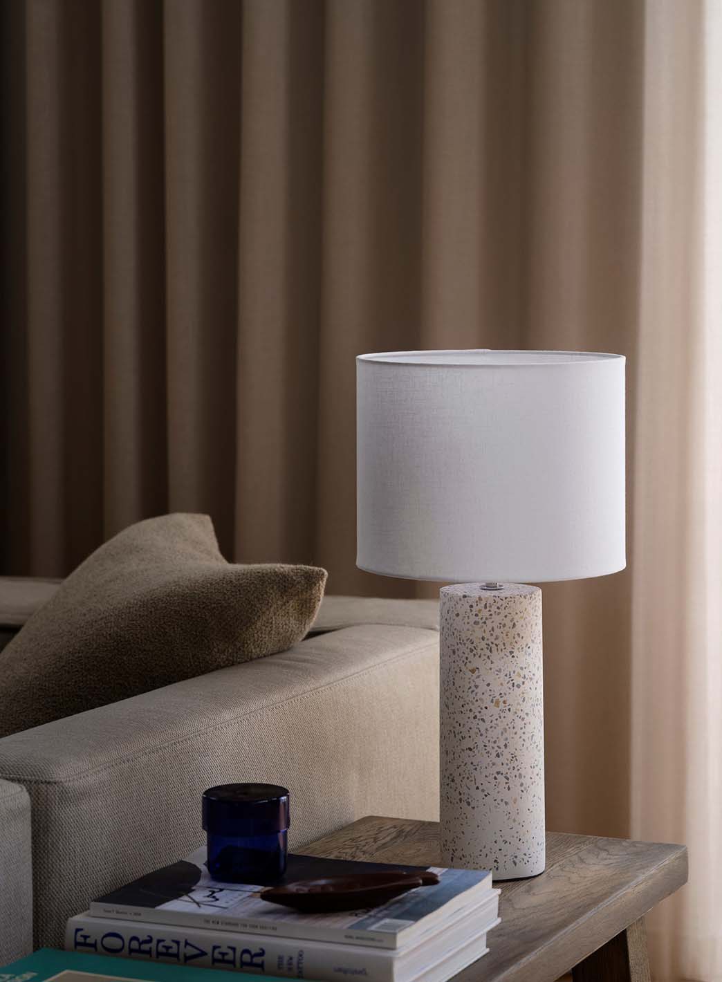 a8b850f95ebe9ef04a6c71d48099688bfb15ae35_Antiga_bordlampe_Nordlux_5_1.jpg