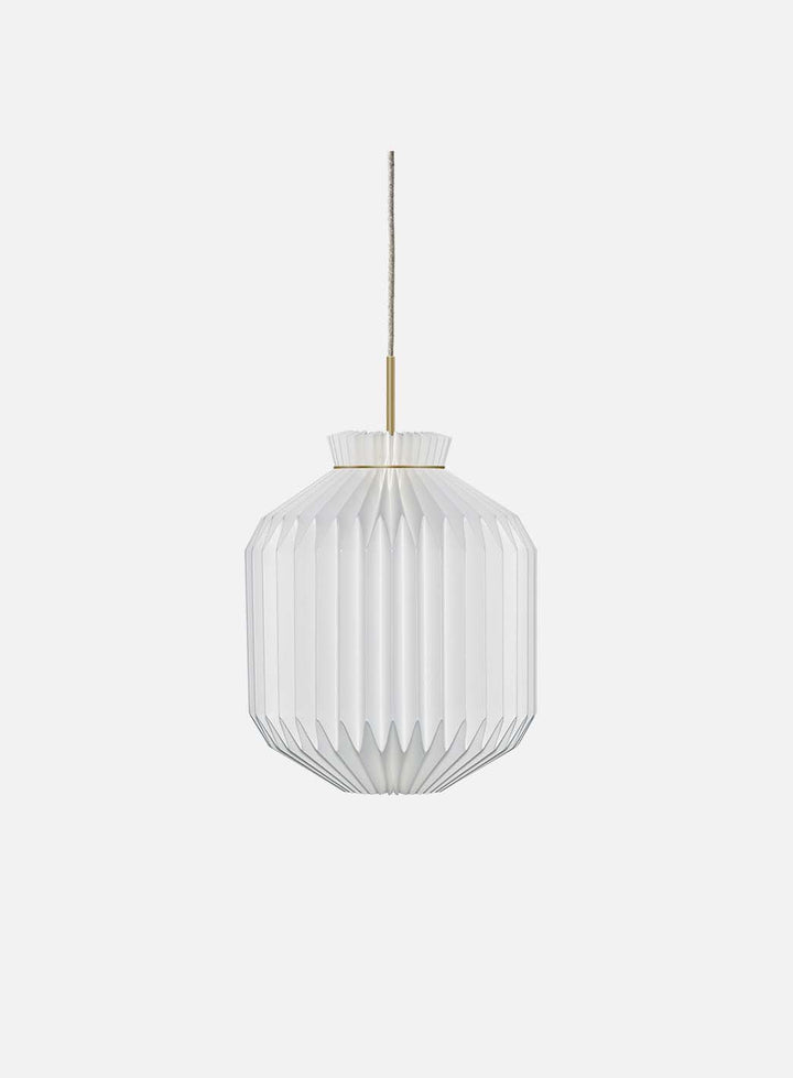 bc8be906a6145258ab04a5d9d635e0d2ec7effb3_Model_105_small_LeKlint_2.jpg