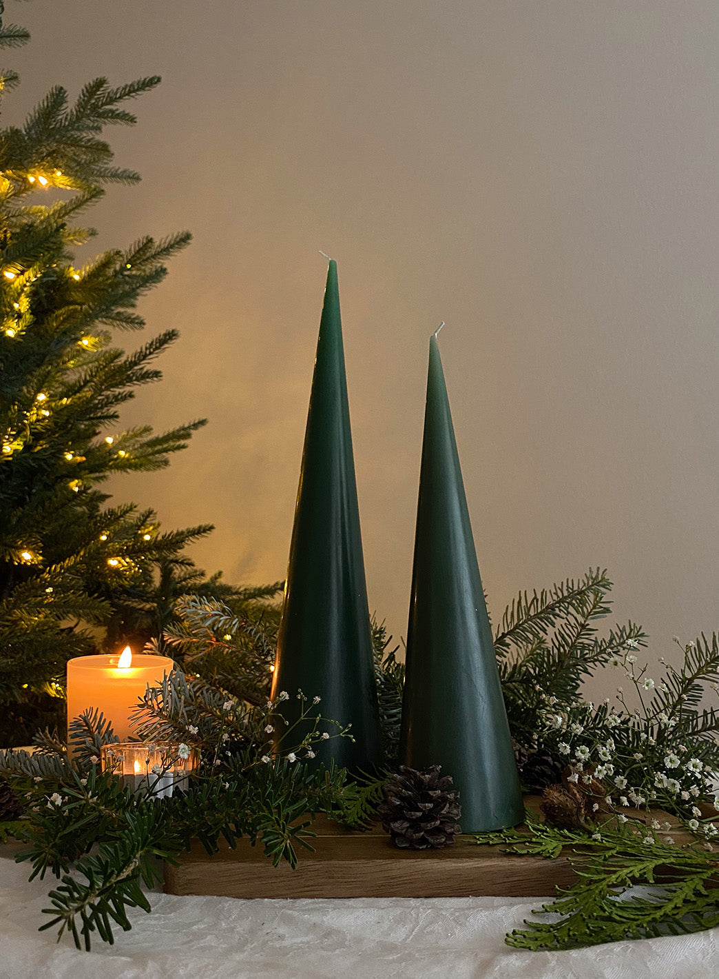 christianiabelysningproducts-1059738602579-s-files-1-0950-7622-1112-files-juletrelys_gr_C3_B8nn