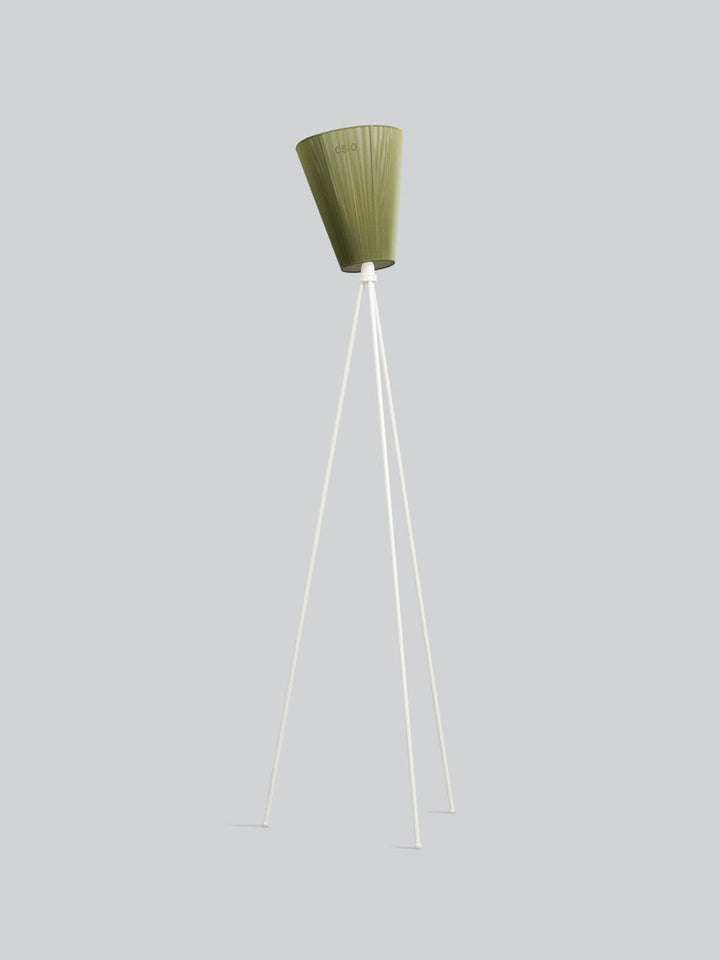 s-files-1-0950-7622-1112-files-Oslo-Wood-gulvlampe-hvit-med-skjerm-Gulvlamper-Northern-NOn_185165-4
