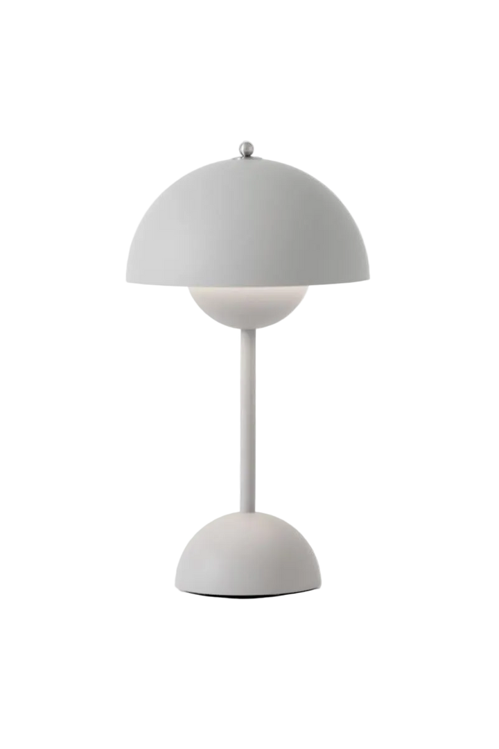 Flowerpot VP9 oppladbar bordlampe