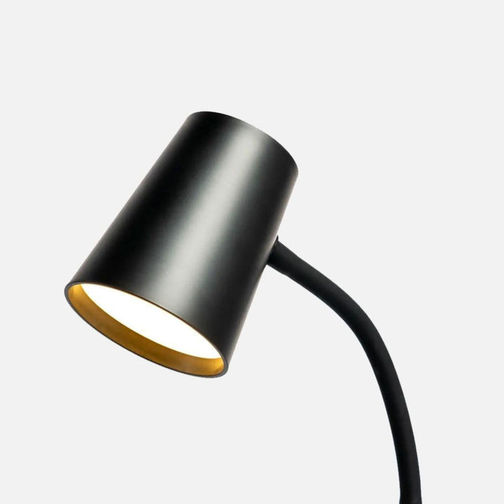 christianiabelysningproducts-4928725920933-s-files-1-0950-7622-1112-files-Oscar-bordlampe-Bordlamper-Home-5714198600656-2