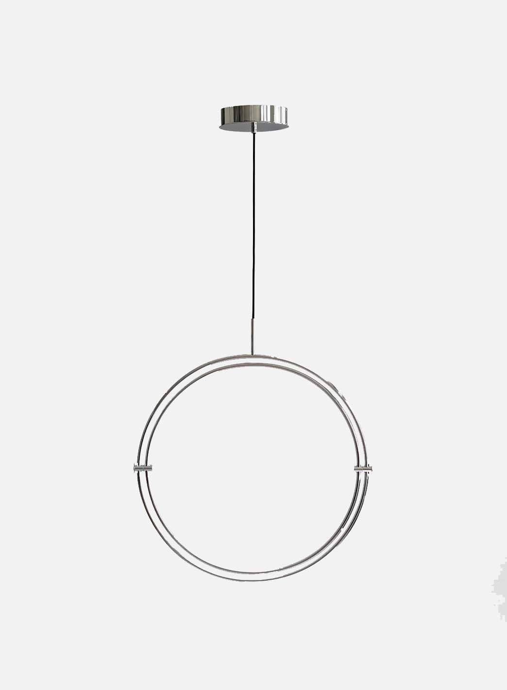 ee880be3b398bd53003a824b61f58c7679c83782_Maru_taklampe_101CPH_big_chrome.jpg
