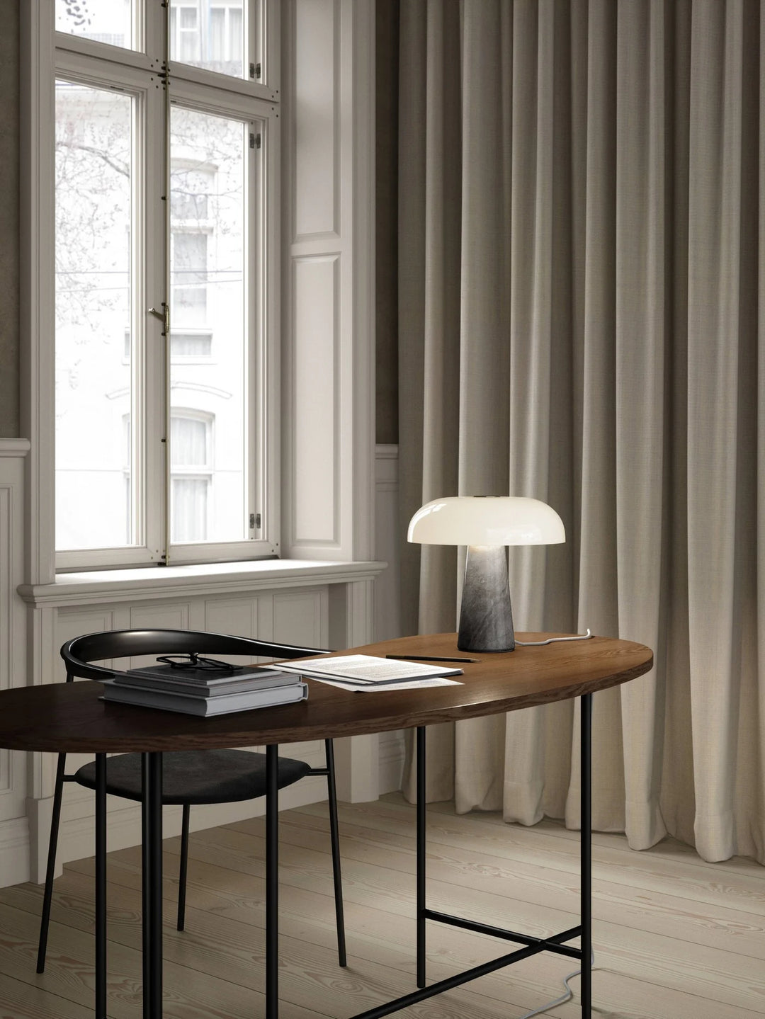 Glossy bordlampe - marmor/glass