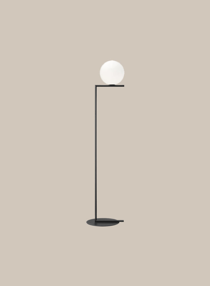 IC F1 gulvlampe