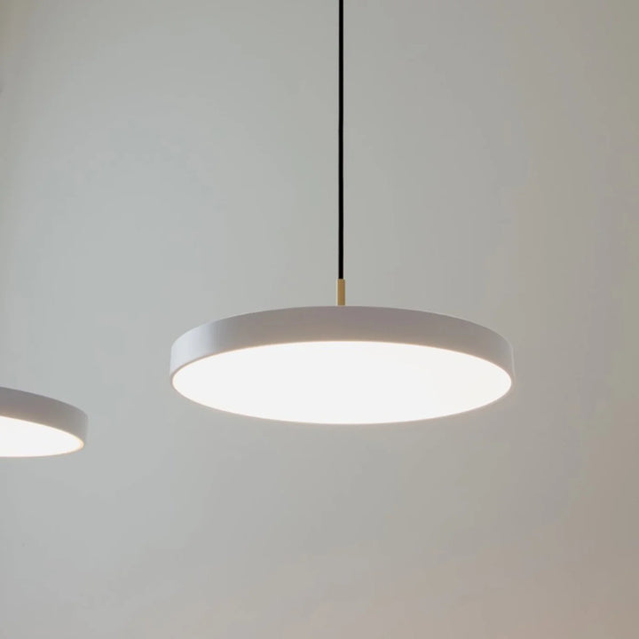 Asteria Plus takpendel - medium Ø43 - med messing oppheng