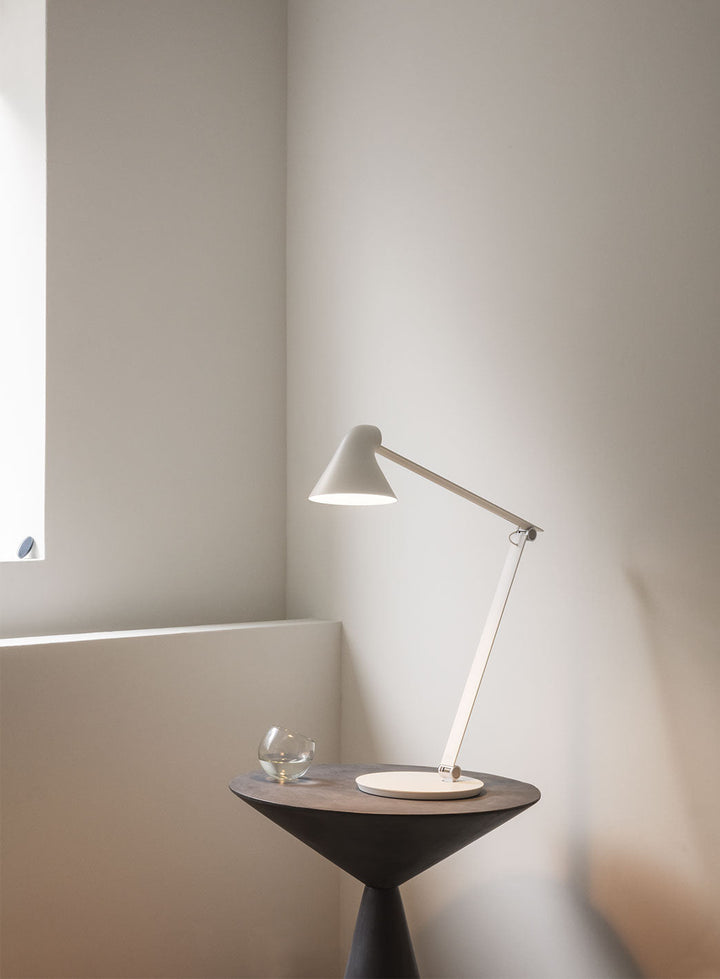 NJP bordlampe 3000K