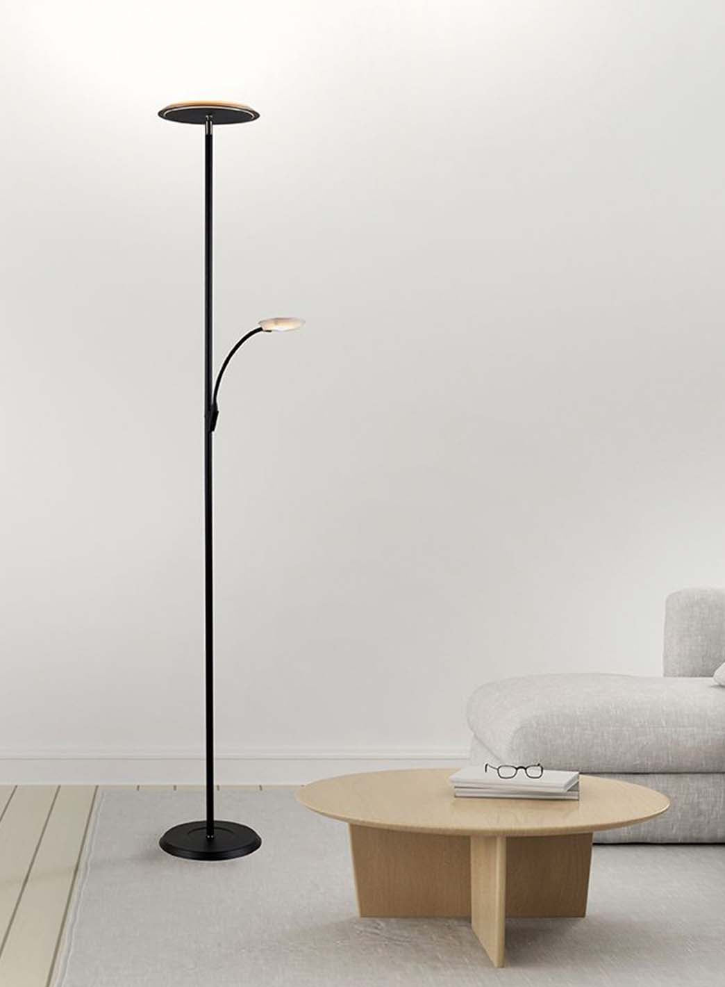 PArmauplight_1