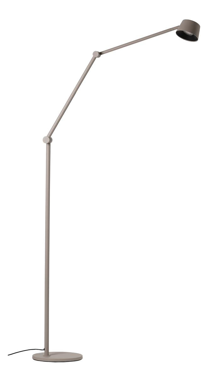 Direction F2 gulvlampe 2700 kelvin  - trinnløs dimmer