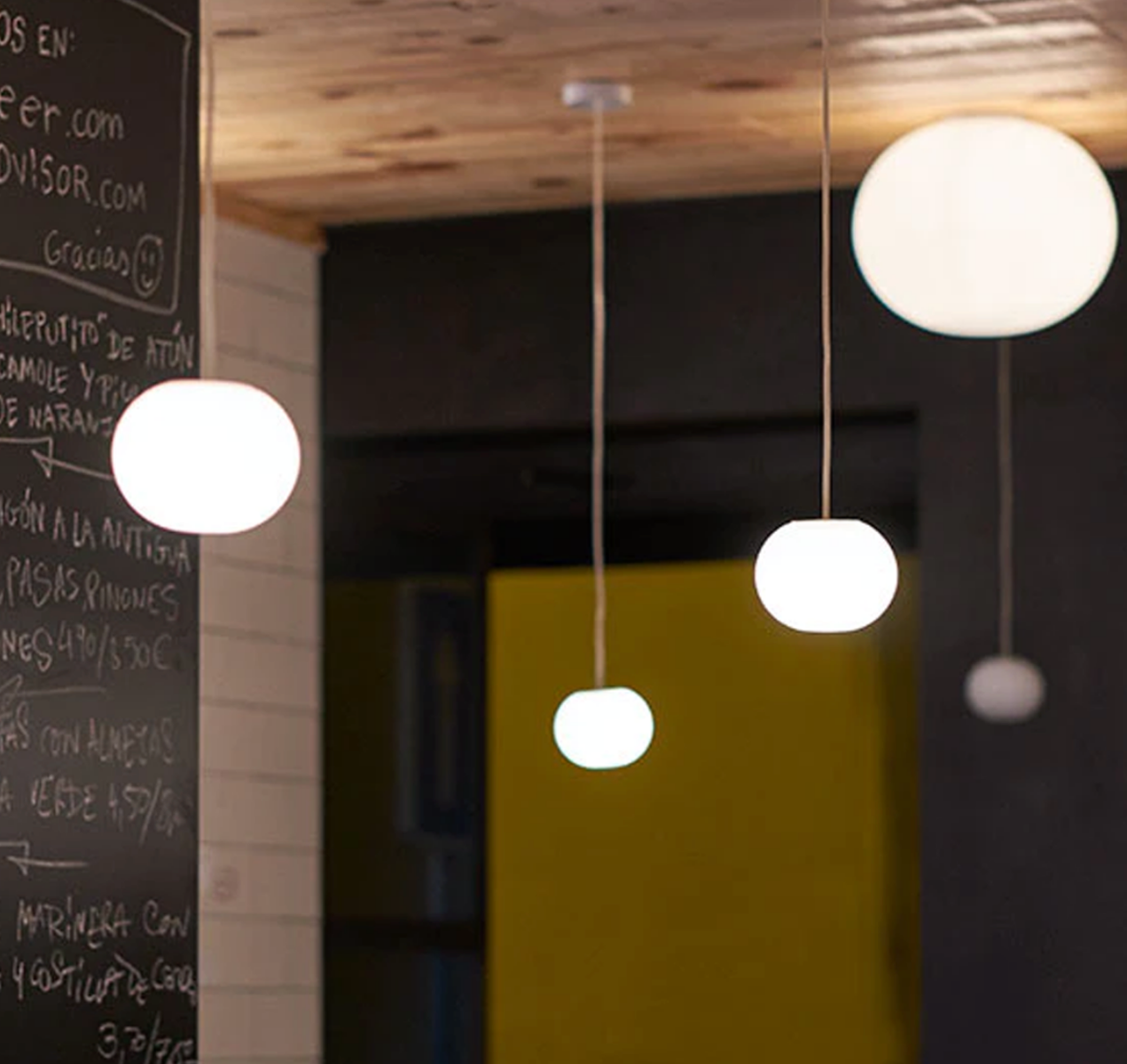 s-files-1-0950-7622-1112-files-Flos-Mini-Glo-Ball-S-taklampe-11cm-Takpendler-Flos-Fls_F4195009-1
