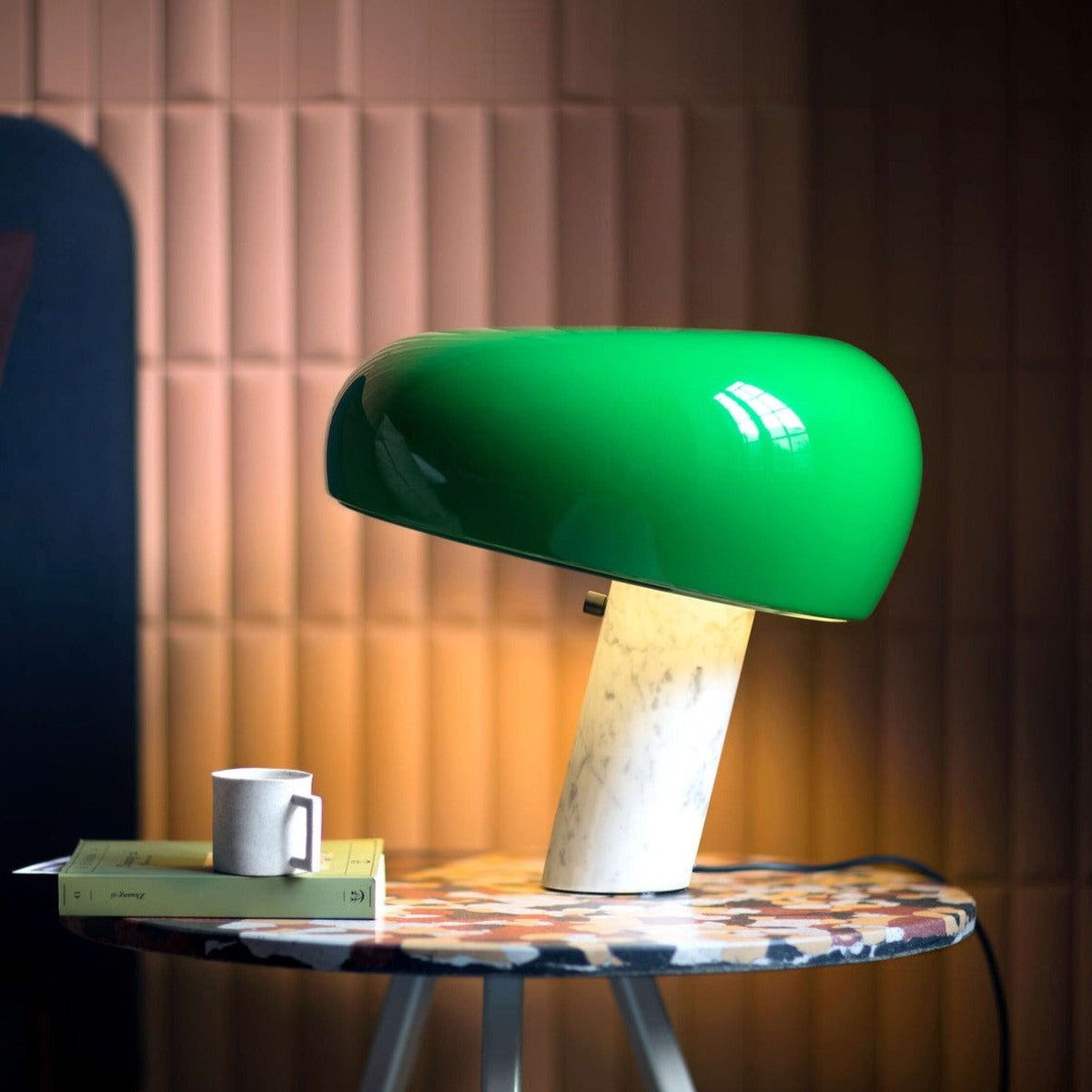 s-files-1-0950-7622-1112-files-Flos-Snoopy-bordlampe-Bordlamper-Flos-Fls_F6380039-1