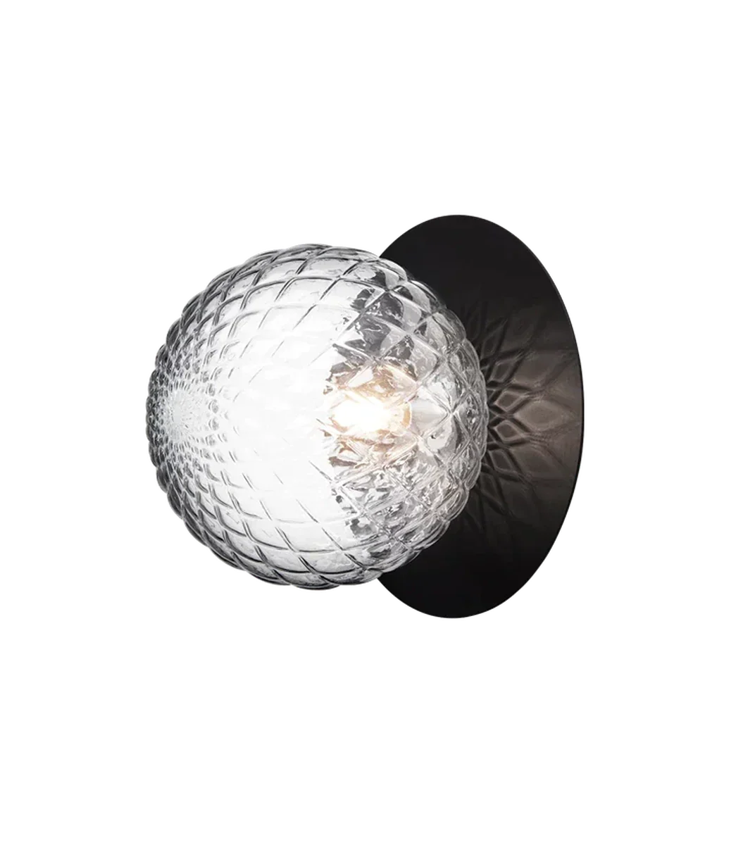 s-files-1-0950-7622-1112-files-Nuura-Liila-1-vegglampetaklampe-large-svart-optikk-Vegglamper-Nuura-Nua_2046030-1