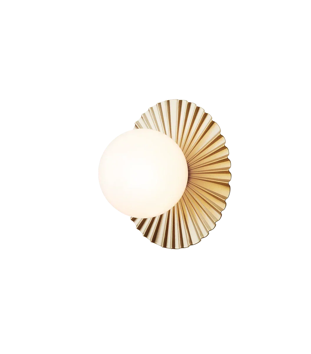 s-files-1-0950-7622-1112-files-Nuura-Liila-Muuse-vegglampetaklampe-small-nordic-gold-opal-Vegglamper-Nuura-Nua_2046067-1