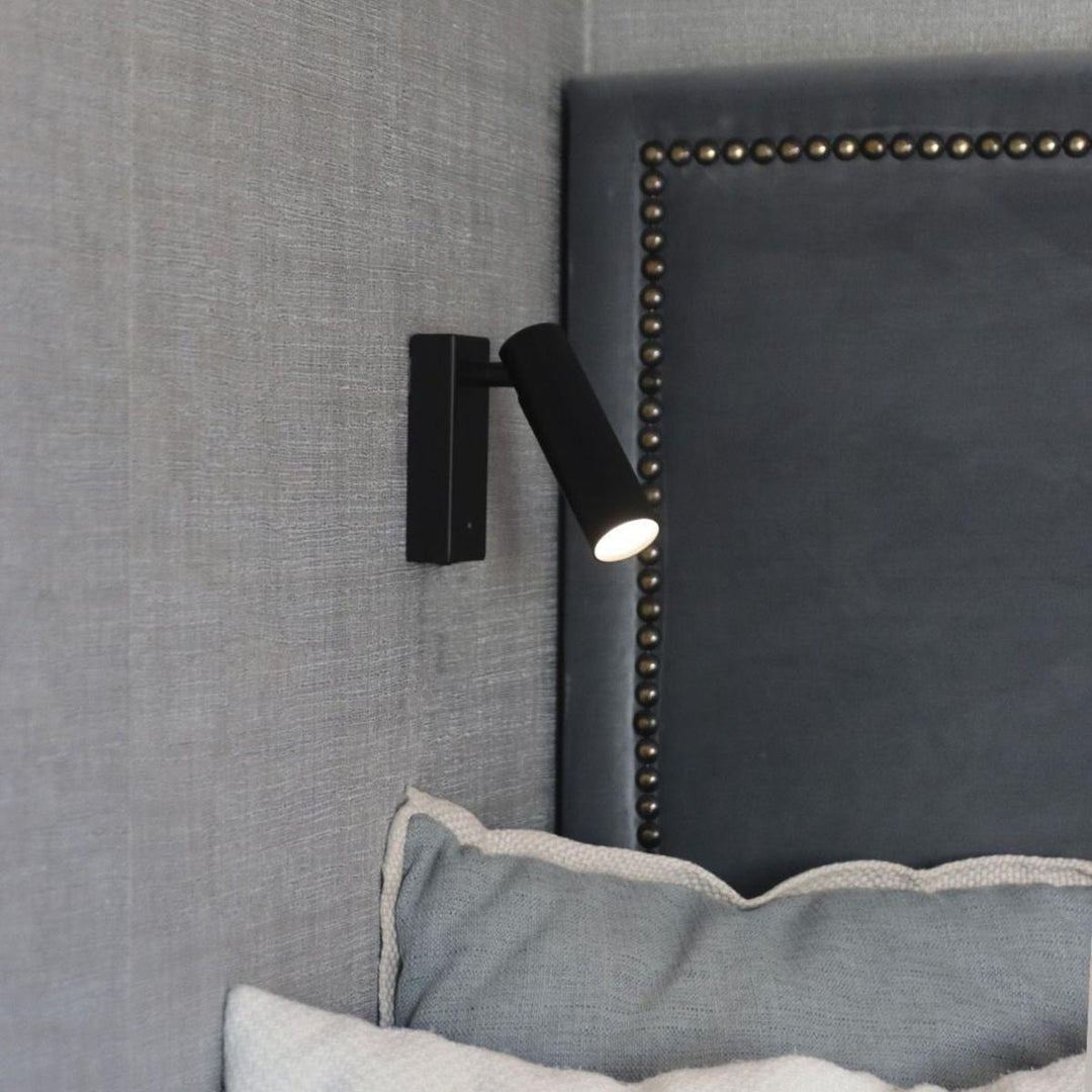 s-files-1-0950-7622-1112-files-Slim-vegglampe-Vegglamper-Luminor-5714198600755-1