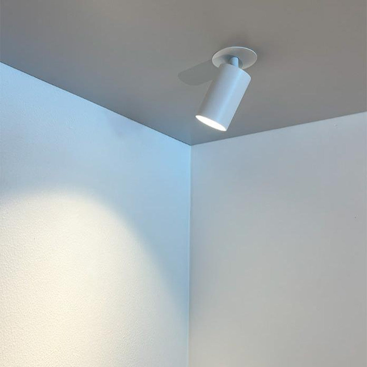s-files-1-0950-7622-1112-files-SpotOn-Innfelt-Taklamper-Antidark-2-260-310-1-1
