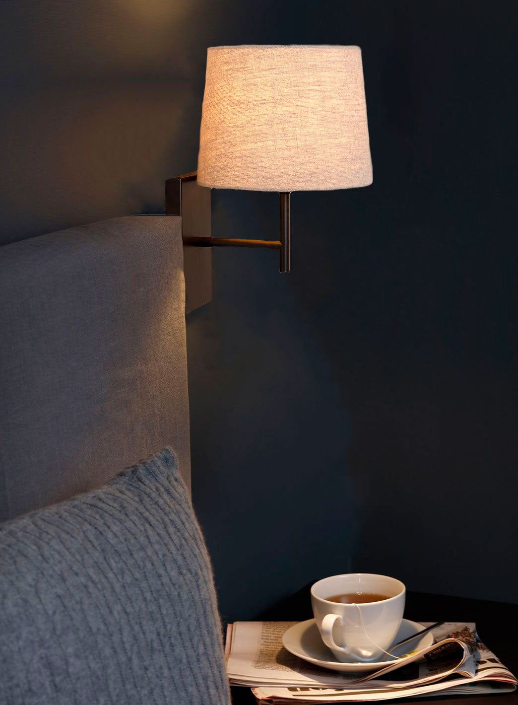 Saga vegglampe