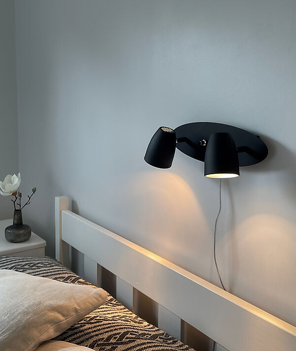 Sandnes vegglampe - 2 lys med dimmere