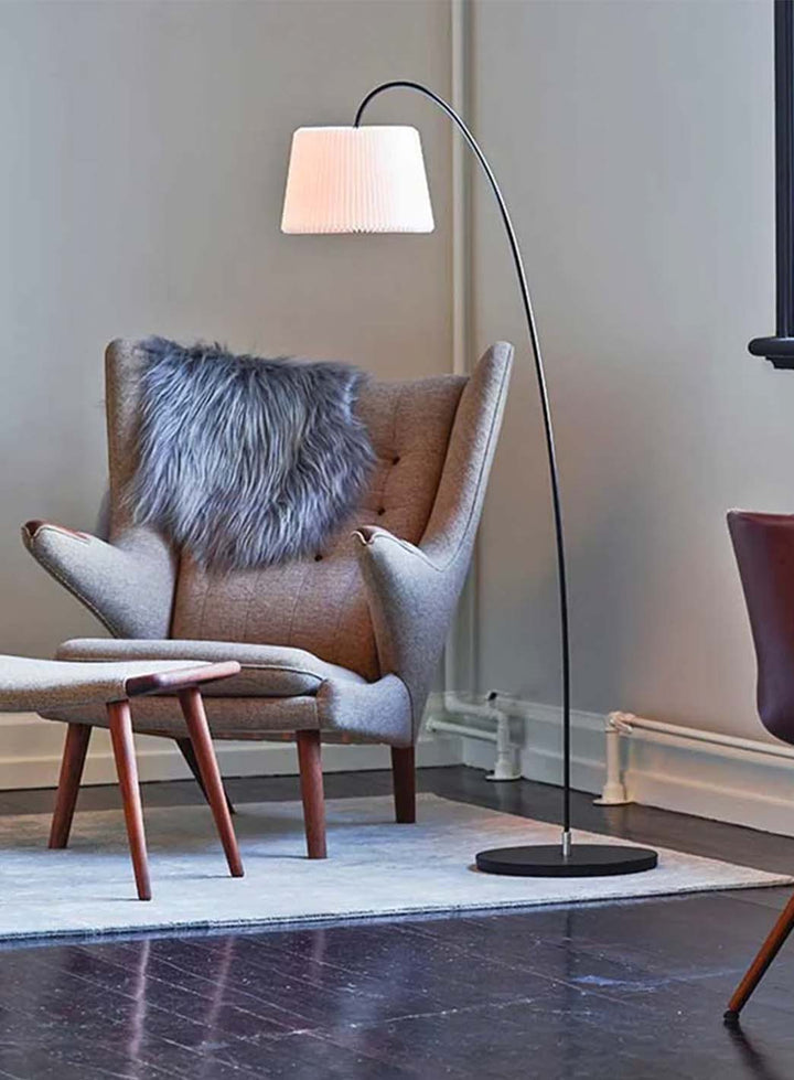Snowdrop gulvlampe Le Klint