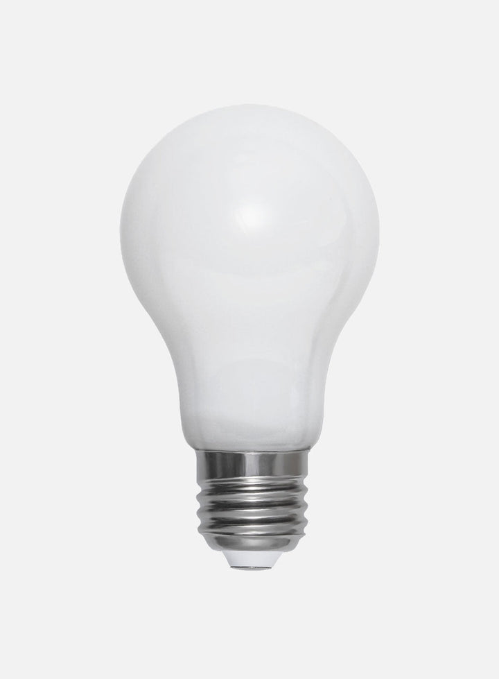 Normal E27 8W LED lyspære