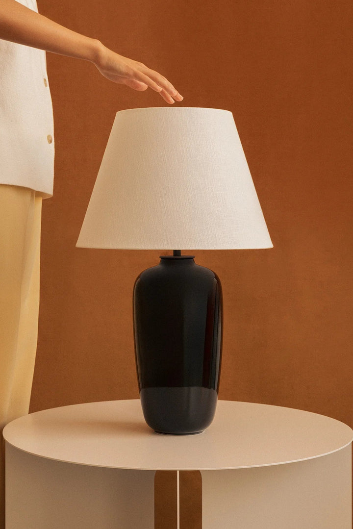 Torso bordlampe m/skjerm - høy - 3-trinns dimmer