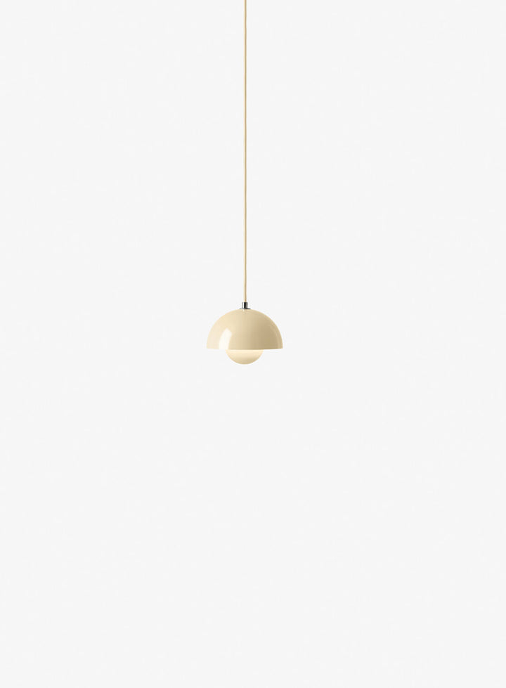 VP10 Ivory